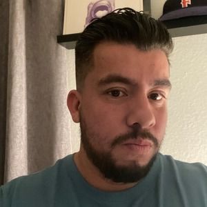 Meet your Posher, Carlos